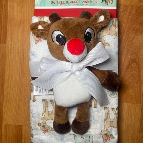 Rudolph the Red-Nosed Reindeer gift set Swaddle Blanket and plush toy - Picture 2 of 4
